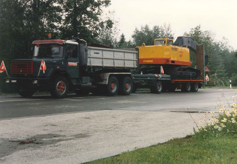 Gschwend Transport Engelburg St. Gallen Baumaschinentransporte