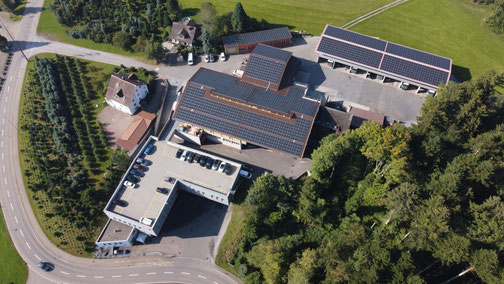 Photovoltaik Anlage auf allen Dächern